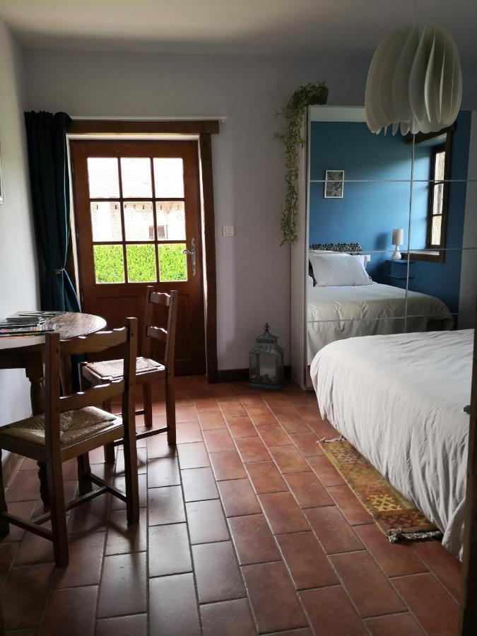 La Ferme De La Terve Bed & Breakfast Bruailles Eksteriør bilde