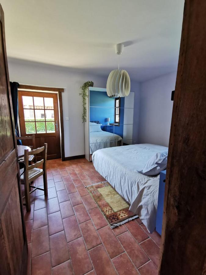 La Ferme De La Terve Bed & Breakfast Bruailles Eksteriør bilde