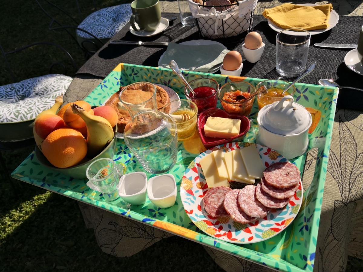 La Ferme De La Terve Bed & Breakfast Bruailles Eksteriør bilde